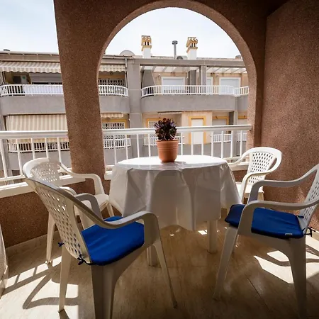 Apartamento El Horizonte 120 M From Playa Los Locos Beach *